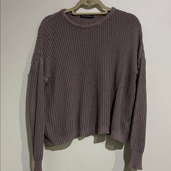 Brandy Melville Sweaters - Brandy Melville Dusty Mauve Knit Crewneck Sweater
